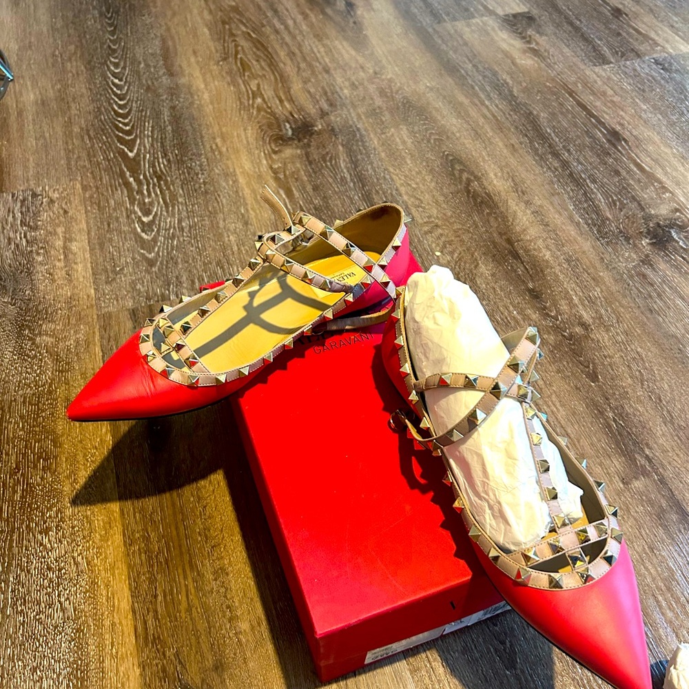 Valentino Rockstud flats